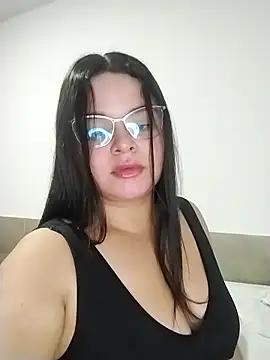 Snapshot of SamanthaStonee chatting on February 2026 04:10:02 AM SamanthaStonee online show from February 2026 04:10:02 AM