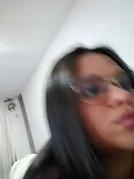 SamanthaStonee online show from March 2026 06:25:01 PM