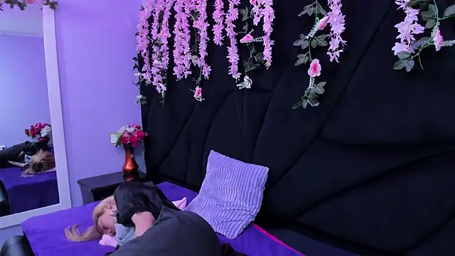 Dakota Angell  online show from February 2026 07:51:01 AM