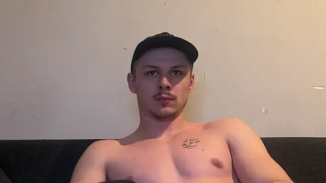 Snapshot of Lucas328706 chatting on March 2026 07:54:01 PM Lucas328706 online show from March 2026 07:54:01 PM