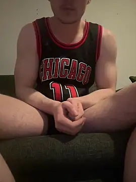 Lucas328706 online show from April 2026 07:01:02 PM