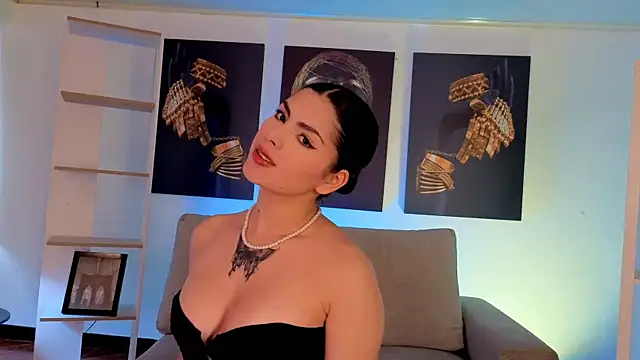 Snapshot of butterflyx39 chatting on June 2026 04:44:01 PM butterflyx39 online show from June 2026 04:44:01 PM
