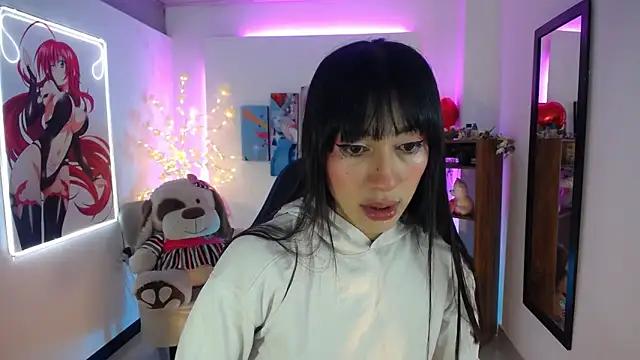 FIORELLA L online show from April 2026 12:05:02 PM