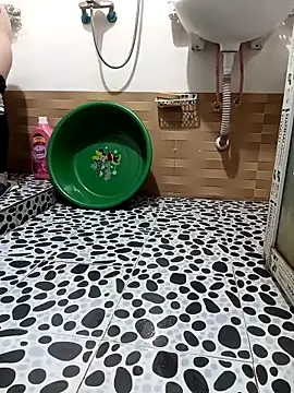 Snapshot of Tulip_ii chatting on February 2026 05:59:02 AM Tulip ii online show from February 2026 05:59:02 AM