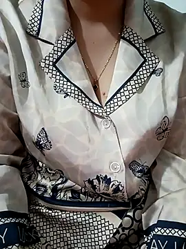 Snapshot of Tulip_ii chatting on March 2026 12:06:02 AM Tulip ii online show from March 2026 12:06:02 AM