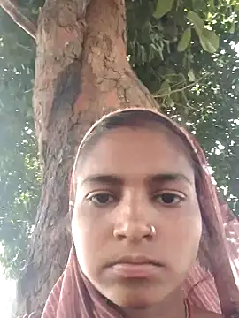 Snapshot of Gungun_thakur chatting on February 2026 07:04:01 AM Gungun thakur online show from February 2026 07:04:01 AM