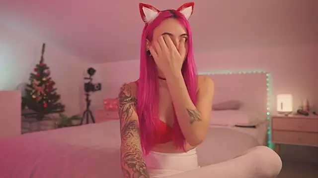 Sarah Pink online show from December 2024 05:35:02 PM