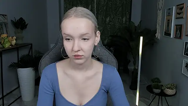 MaoqiBeverly online show from March 2026 06:29:01 AM