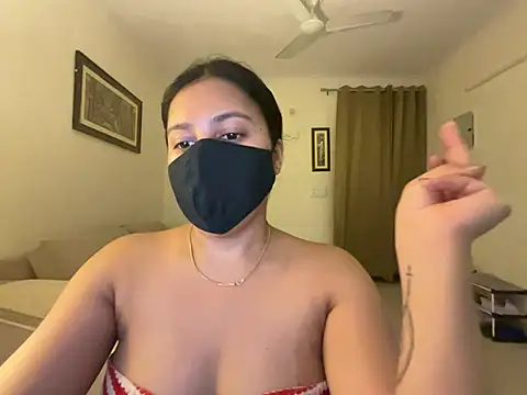 Anna girl22 online show from May 2026 04:35:01 PM
