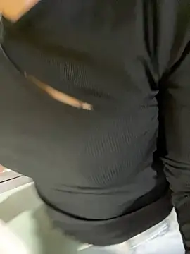 Snapshot of susin-beo chatting on February 2026 08:46:02 AM susin-beo online show from February 2026 08:46:02 AM