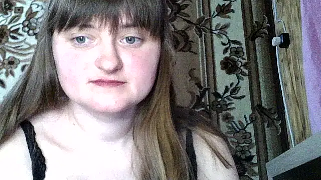 Snapshot of LuckyLust15 chatting on February 2026 04:29:01 PM LuckyLust15 online show from February 2026 04:29:01 PM