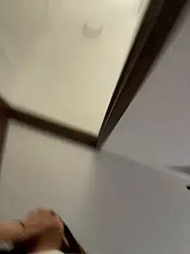 alison parkerr26 online show from March 2026 05:20:01 PM