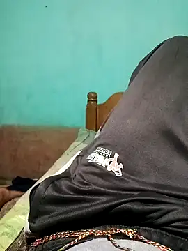 ashwiniraj567 online show from April 2026 05:19:02 PM