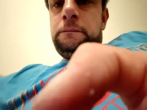 NiceToes43 online show from March 2026 06:04:02 PM