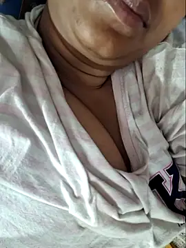 mistii07 online show from July 2026 07:49:02 PM