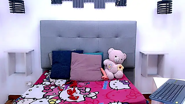 Sophia Valentina online show from February 2026 04:46:02 AM