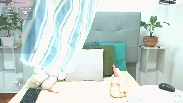 Sophia Valentina online show from April 2026 04:34:01 AM