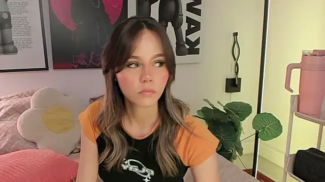 Hey lucy   online show from March 2026 11:27:02 AM