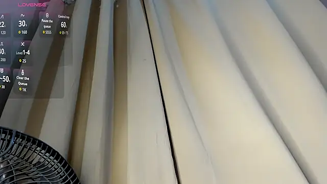 Snapshot of Lucia_velez chatting on March 2026 02:28:02 AM Lucia velez online show from March 2026 02:28:02 AM