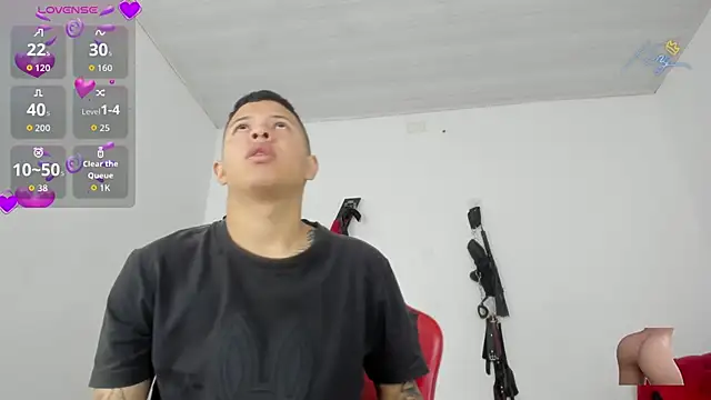 Snapshot of Steven_and_Camilo18 chatting on February 2026 11:43:02 AM Steven and Camilo18 online show from February 2026 11:43:02 AM