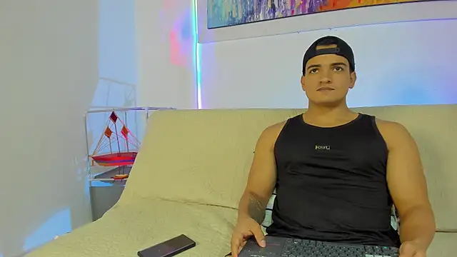 jhon nicolas online show from March 2026 09:51:01 PM