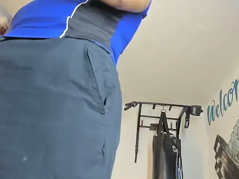 justinBigcock555 online show from February 2026 11:48:01 AM