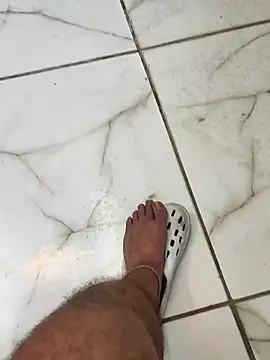 Gordinho dos pes online show from February 2026 09:00:02 PM