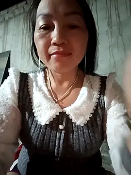 baby 112233 online show from April 2026 04:48:01 PM