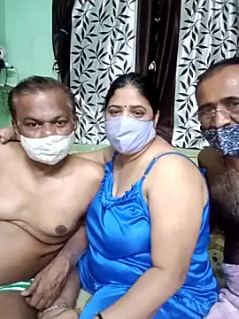 HoneyHush online show from February 2026 07:17:02 PM