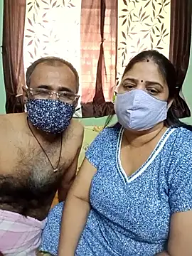 HoneyHush online show from February 2026 11:37:01 AM