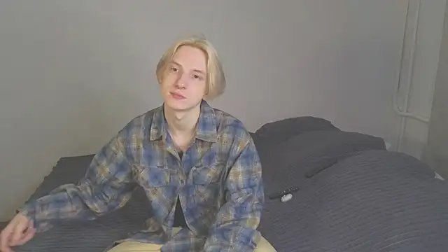 Snapshot of Ron_Vilss chatting on February 2026 06:34:02 AM Ron Vilss online show from February 2026 06:34:02 AM