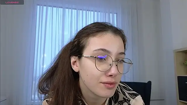 Snapshot of PamTrower chatting on February 2026 03:28:02 AM PamTrower online show from February 2026 03:28:02 AM