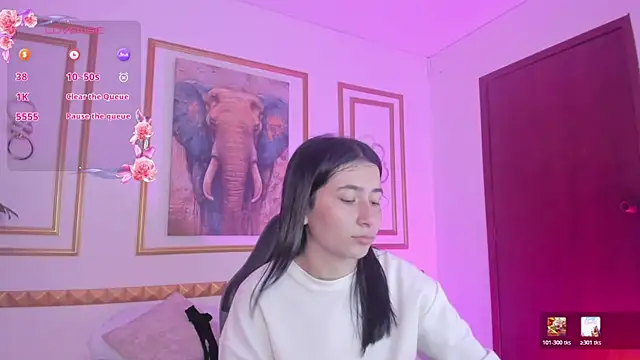 charlottee27  online show from July 2026 02:16:02 AM
