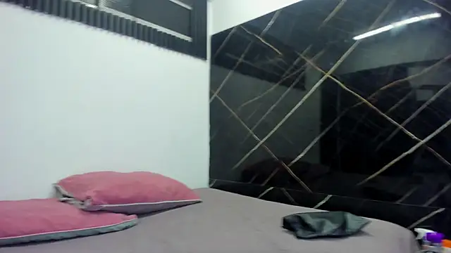 Snapshot of Ana-Spencer chatting on February 2026 11:42:02 AM Ana-Spencer online show from February 2026 11:42:02 AM