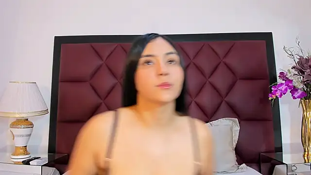 Snapshot of AlisonLamer chatting on March 2026 05:06:01 PM AlisonLamer online show from March 2026 05:06:01 PM