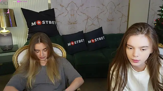 Zlata Sky online show from December 2024 10:39:02 PM