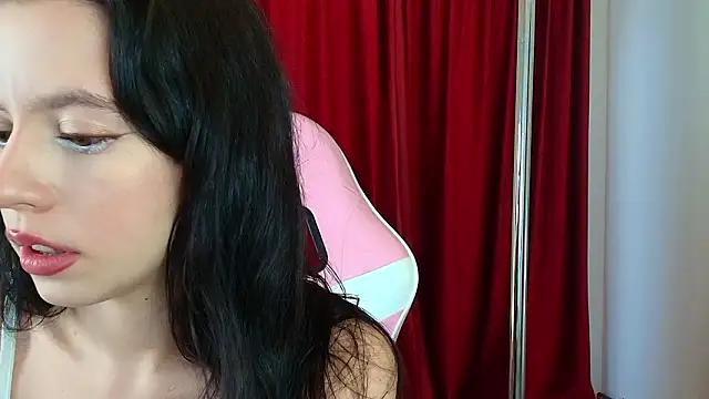 LunaAllure online show from February 2026 03:28:02 PM