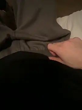 Snapshot of zo-19cm chatting on February 2026 10:30:01 PM zo-19cm online show from February 2026 10:30:01 PM