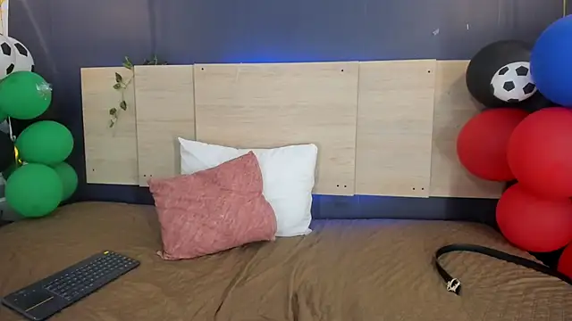 GrettaRouse online show from June 2026 08:14:01 PM