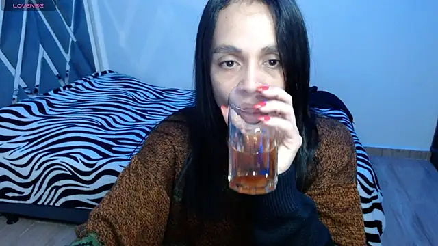 paula lopez   online show from April 2026 11:42:01 PM