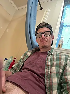 Daddybigdick123123 online show from April 2026 11:20:01 AM