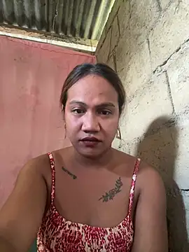 Snapshot of Queen-barbie chatting on February 2026 01:47:02 AM Queen-barbie online show from February 2026 01:47:02 AM