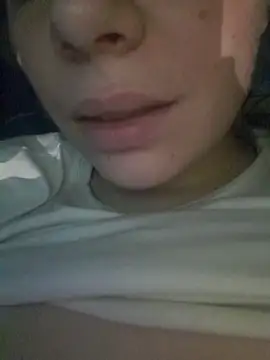 miraevelina online show from February 2026 08:35:01 PM