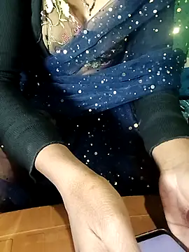 Royal hotti0011 online show from February 2026 05:10:01 PM