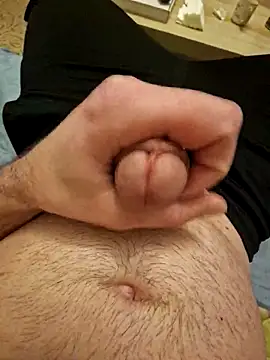 Snapshot of TrustMeNow chatting on February 2026 10:14:01 PM TrustMeNow online show from February 2026 10:14:01 PM