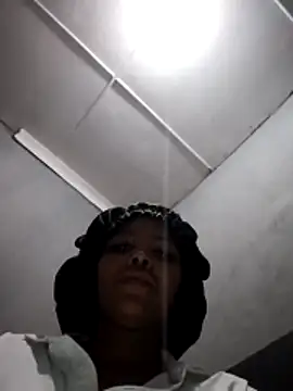 theedevilsexer online show from April 2026 05:00:01 PM