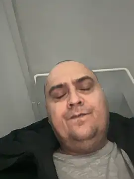 vitalik66679 online show from February 2026 07:39:01 PM