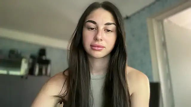 LiluMartiznir online show from August 2026 07:44:02 AM