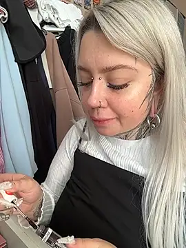 Chiibi online show from February 2026 08:24:02 AM