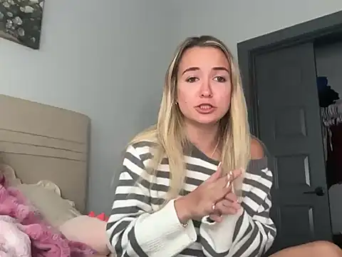 kelseyblu online show from April 2026 10:25:02 PM